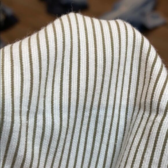 Attention Olive Green Striped Stretch Bermudas 10 - Picture 7 of 7